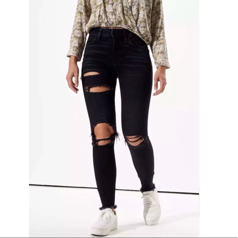 American Eagle High-Waisted Black Jegging